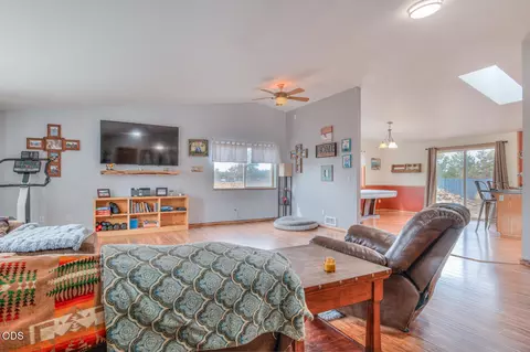 Living - 25430 Elk Ln, Bend, OR 97701 photo 1 of 3