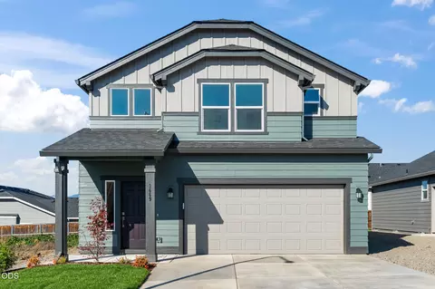 3669 Luchu St, Medford, OR 97504