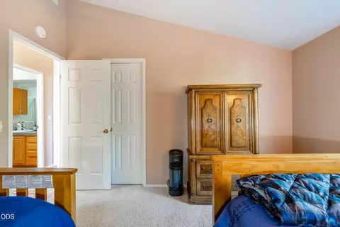 Bedroom - 2337 NE Buckwheat Ct, Bend, OR 97701 photo 4 of 4