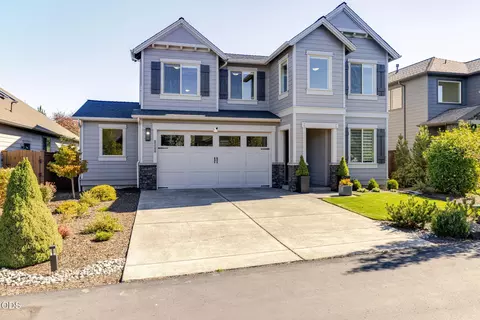Exterior - 61144 Manhae Ln, Bend, OR 97702 photo 3 of 16