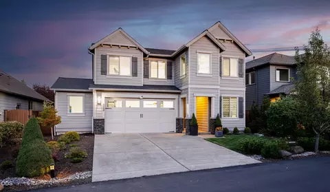 Exterior - 61144 Manhae Ln, Bend, OR 97702 photo 13 of 16