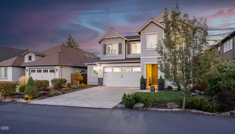 Exterior - 61144 Manhae Ln, Bend, OR 97702 photo 14 of 16