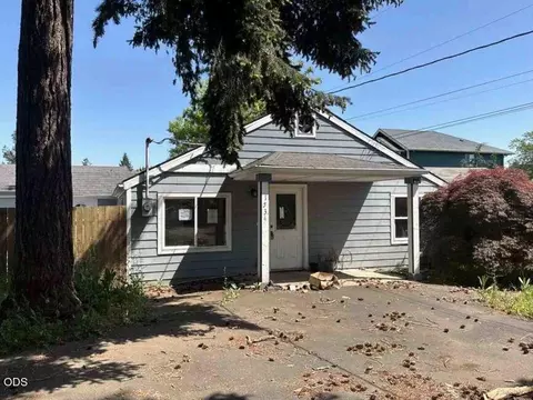 1534 SE 176th Ave, Portland, OR 97233