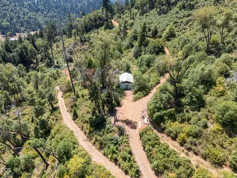 warner road, Wolf Creek, OR 97497