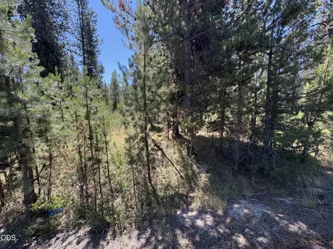17031 Norwalk Rd, Bend, OR 97707