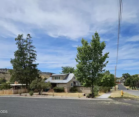 133 Grant St, Klamath Falls, OR 97601
