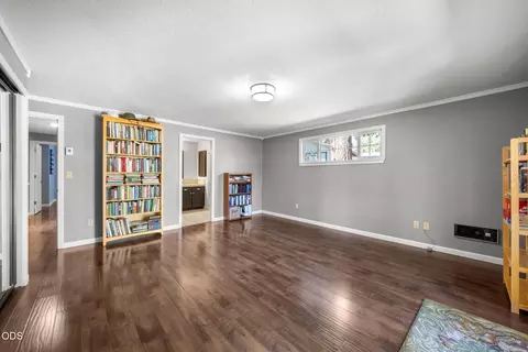 Living - 20466 Mainline Rd, Bend, OR 97702 photo 2 of 5