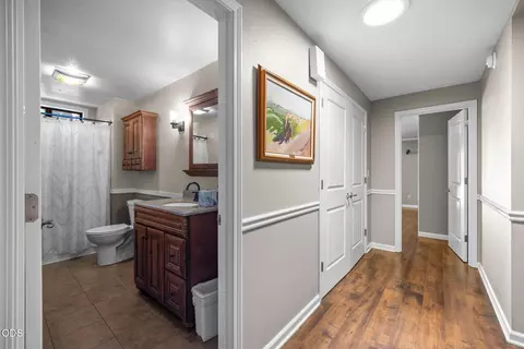 Entry Way - 20466 Mainline Rd, Bend, OR 97702 photo 3 of 3