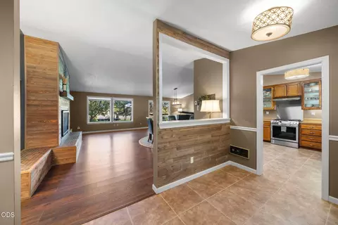 Entry Way - 20466 Mainline Rd, Bend, OR 97702 photo 1 of 3