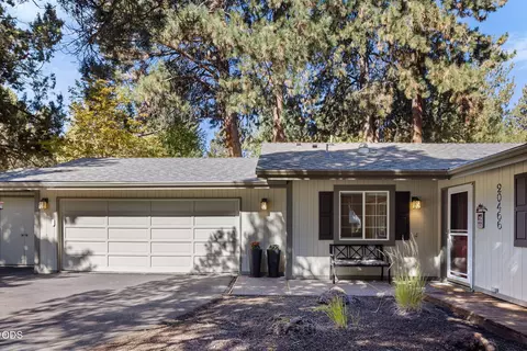 Exterior - 20466 Mainline Rd, Bend, OR 97702 photo 9 of 12