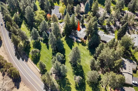 View/Area - 20466 Mainline Rd, Bend, OR 97702 photo 1 of 2
