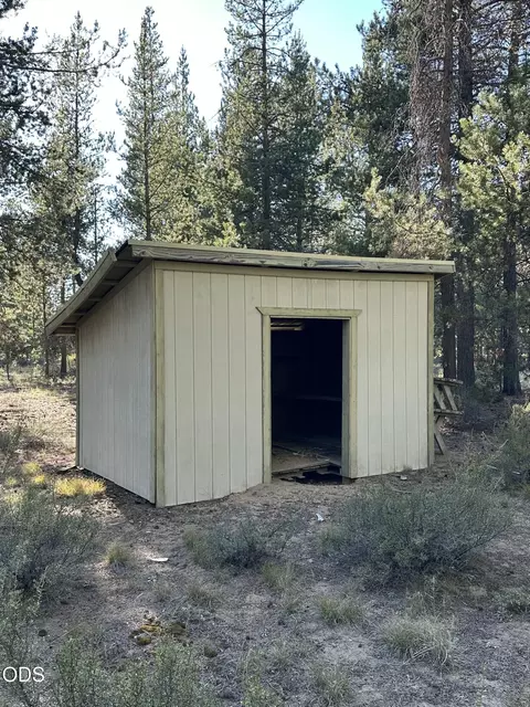 52886 Wayside Loop, La Pine, OR 97739 photo 9