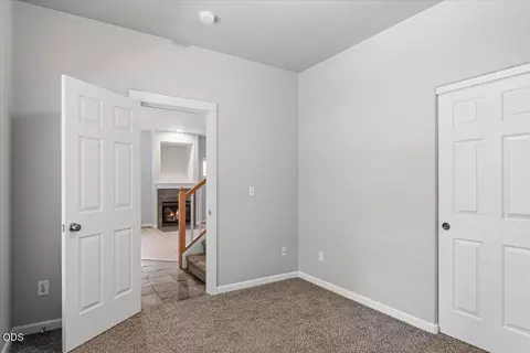 Bedroom - 21328 Oakview Dr, Bend, OR 97701 photo 2 of 6