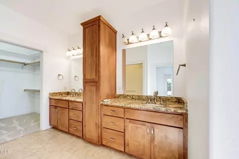 Other - 421 Stone Pointe Dr, Central Point, OR 97502 photo 4 of 13