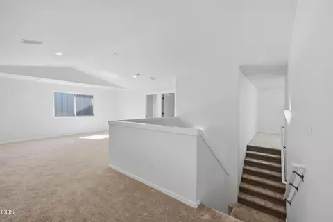 Entry Way - 61729 Daly Estates Dr, Bend, OR 97702 photo 5 of 9
