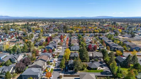 View/Area - 61729 Daly Estates Dr, Bend, OR 97702 photo 4 of 4