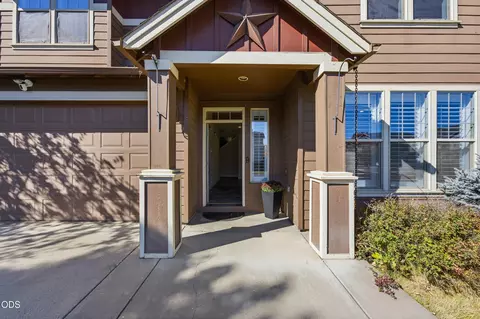 Exterior - 61729 Daly Estates Dr, Bend, OR 97702 photo 2 of 4