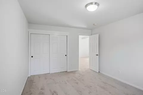Bedroom - 61729 Daly Estates Dr, Bend, OR 97702 photo 4 of 10