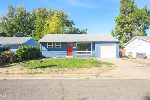 716 Hamilton St, Medford, OR 97501