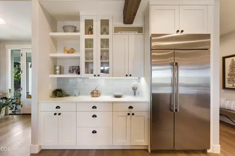 Kitchen - 2971 NW Celilo Ln, Bend, OR 97703 photo 6 of 8
