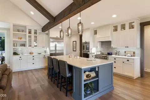 Kitchen - 2971 NW Celilo Ln, Bend, OR 97703 photo 1 of 8