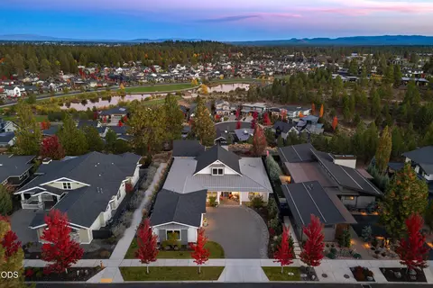 View/Area - 2971 NW Celilo Ln, Bend, OR 97703 photo 4 of 6