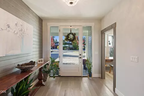 Entry Way - 2971 NW Celilo Ln, Bend, OR 97703 photo 2 of 3