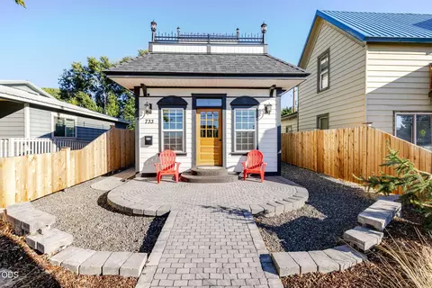 733 NE 3rd St, Prineville, OR 97754
