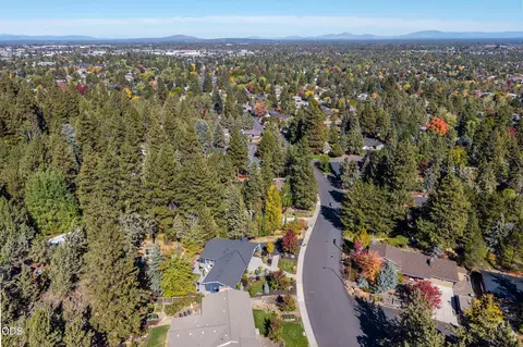 View/Area - 1705 NE Shepard Rd, Bend, OR 97701 photo 6 of 6