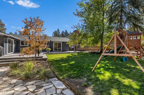 Exterior - 1705 NE Shepard Rd, Bend, OR 97701 photo 12 of 18