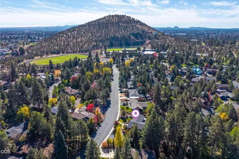 View/Area - 1705 NE Shepard Rd, Bend, OR 97701 photo 4 of 6