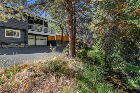 Exterior - 1705 NE Shepard Rd, Bend, OR 97701 photo 6 of 18