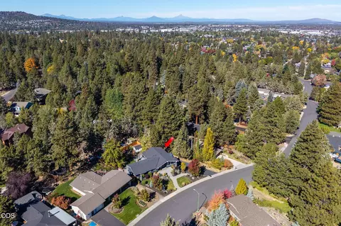 View/Area - 1705 NE Shepard Rd, Bend, OR 97701 photo 1 of 6