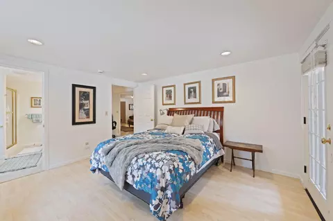 Bedroom - 14590 Mountain View Loop, Sisters, OR 97759 photo 6 of 6