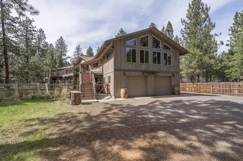Exterior - 14590 Mountain View Loop, Sisters, OR 97759 photo 9 of 14