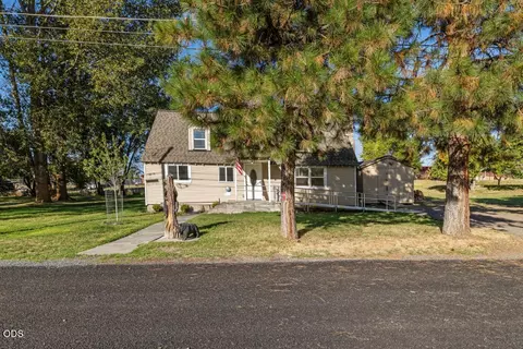 1918 Ogden St, Klamath Falls, OR 97603
