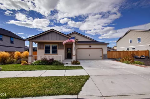 411 SE Stetson Ct, Prineville, OR 97754