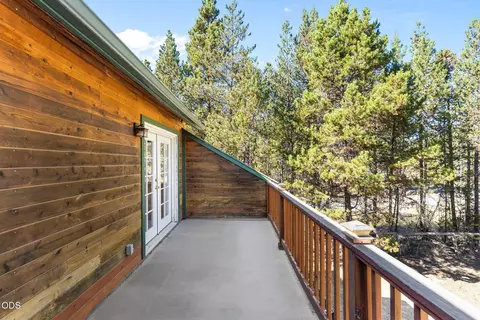 Exterior - 17171 Spring River Rd, Bend, OR 97707 photo 3 of 9