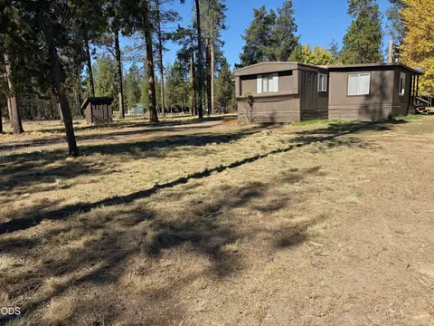 Exterior - 52920 Forest Rd, La Pine, OR 97739 photo 2 of 6