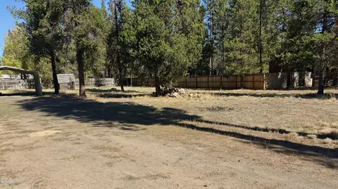 Exterior - 52920 Forest Rd, La Pine, OR 97739 photo 5 of 6