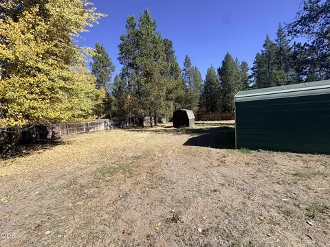 Exterior - 52920 Forest Rd, La Pine, OR 97739 photo 6 of 6