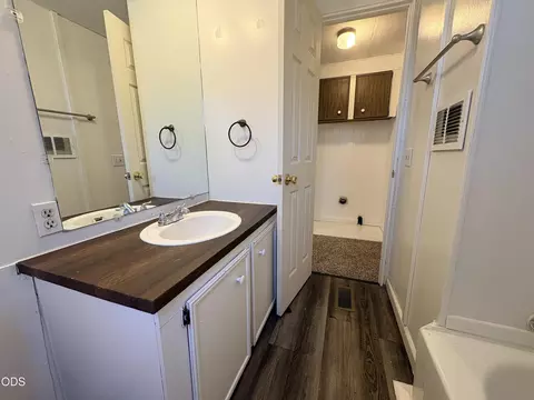 Bath - 52920 Forest Rd, La Pine, OR 97739 photo 1 of 2