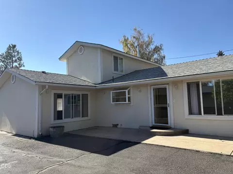 5220 Harlan Dr, Klamath Falls, OR 97603