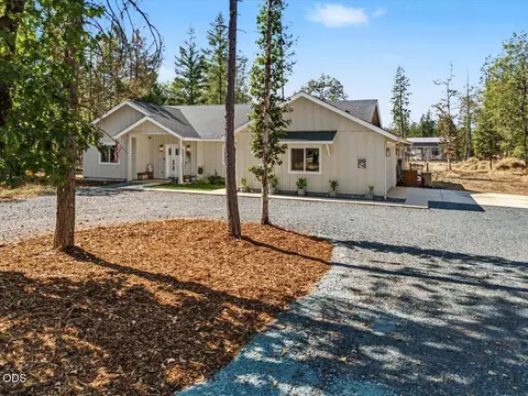 Exterior - 1077 Ellison Loop, Merlin, OR 97532 photo 11 of 11