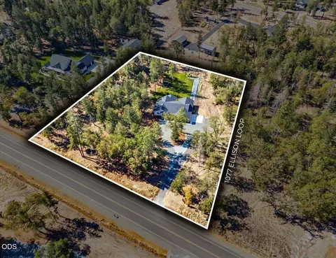 View/Area - 1077 Ellison Loop, Merlin, OR 97532 photo 1 of 4