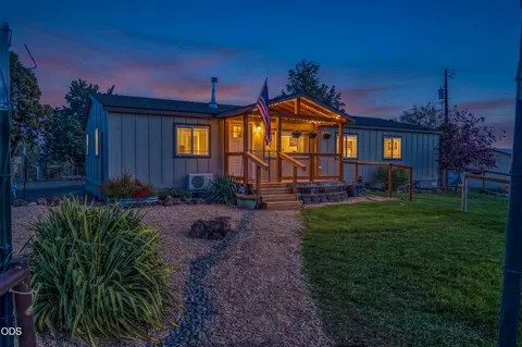 7948 SW Shad Rd, Terrebonne, OR 97760