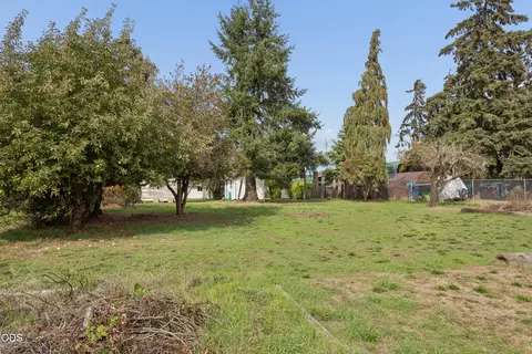 Exterior - 2567 Marcola Rd, Springfield, OR 97477 photo 5 of 10