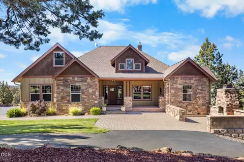 16030 SW Canyon View Pl, Terrebonne, OR 97760