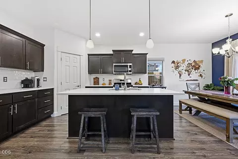Kitchen - 3108 NE Marea Dr, Bend, OR 97701 photo 2 of 5