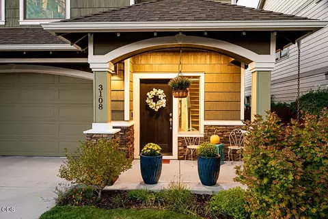 Exterior - 3108 NE Marea Dr, Bend, OR 97701 photo 3 of 13